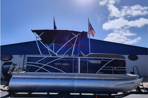 2025 Sylvan Mirage 818 Cruise