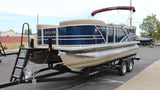 2025 Sylvan 8520 Cruise